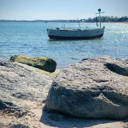 Strandgut- Familien - Hunde - Strandnah - Eigene Terrasse - Sauna & Wellness Sierksdorf